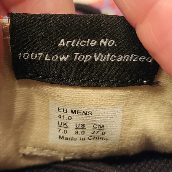 ARTICLE NO. 1007 Low-top Vulcanized Sneaker Purple/Red Men's Size 8 - Picture 11 of 11